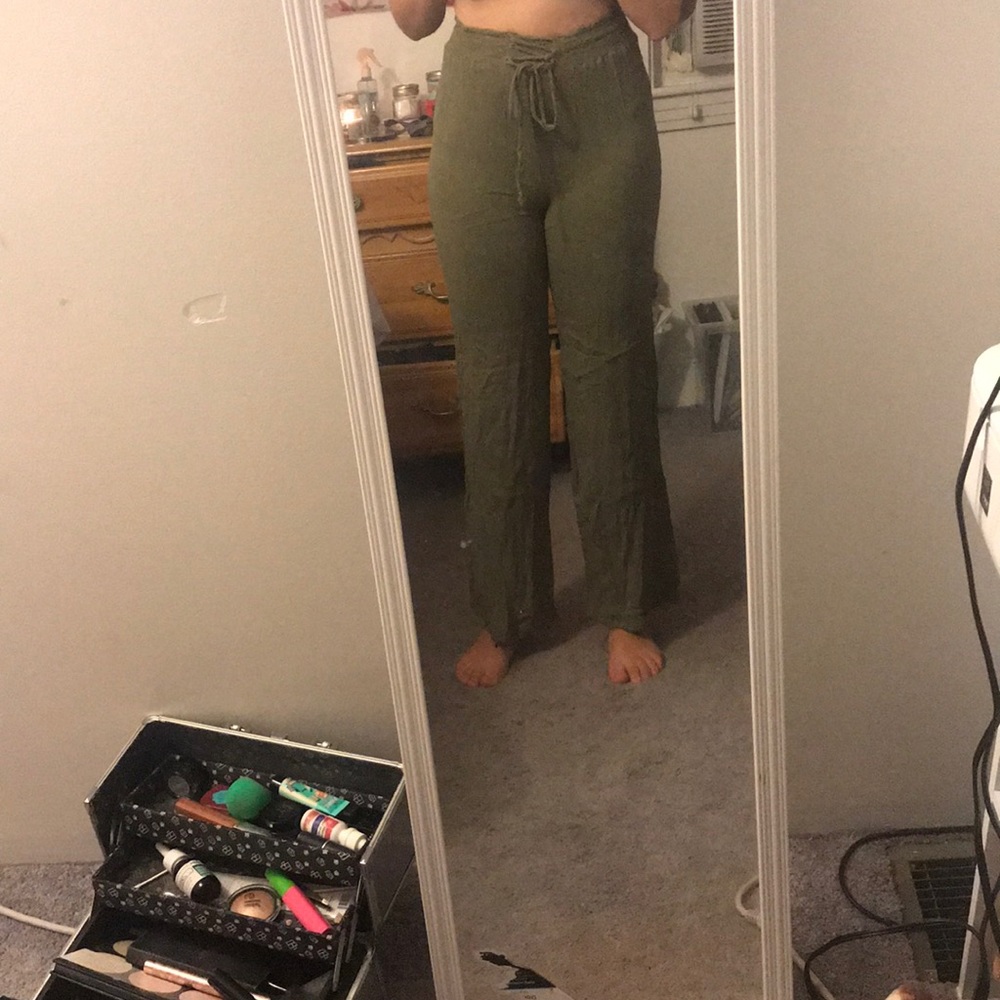 Flowey Green Pants